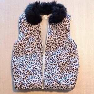 FLAPDOODLES girls NEW puffed leopard vest size 6 gray, black, pink w/black fur